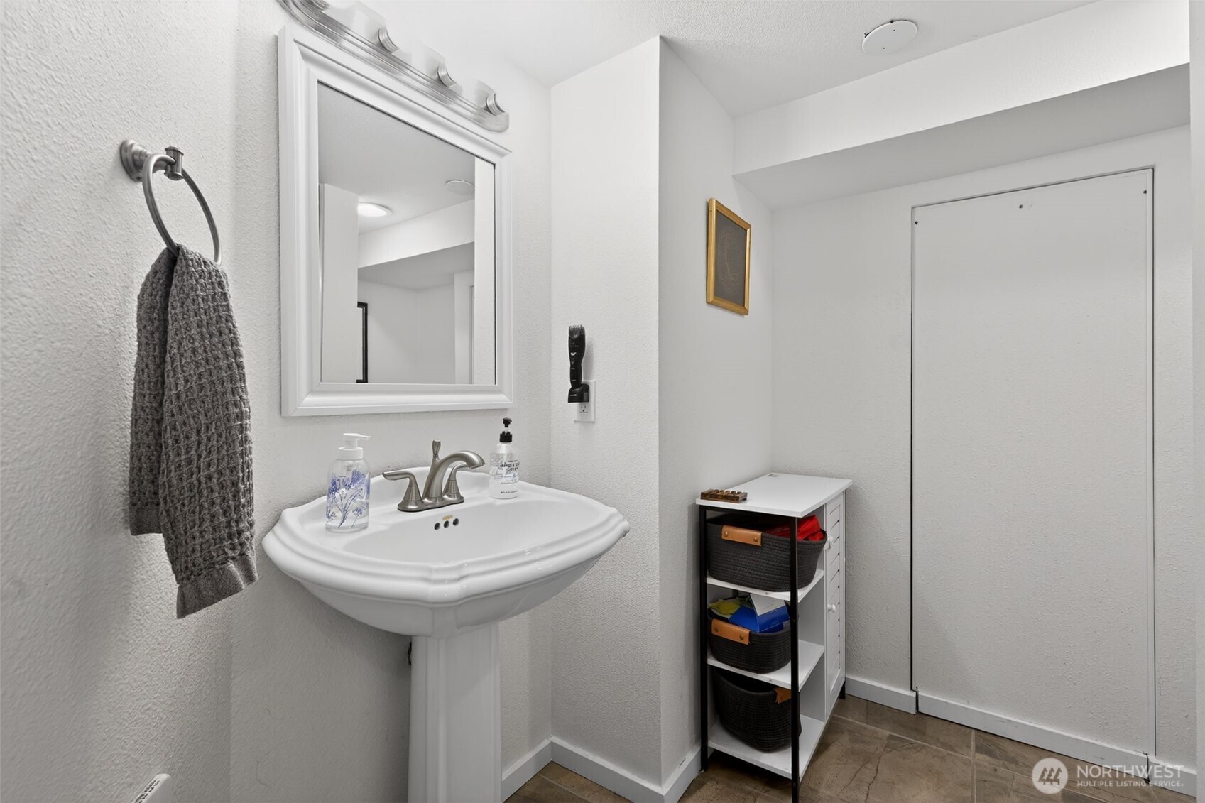7310 30th Avenue SW, Seattle, WA 98126