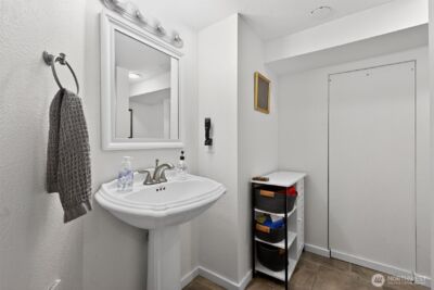 7310 30th Avenue SW, Seattle, WA 98126 - Photo 20