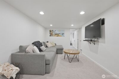 7310 30th Avenue SW, Seattle, WA 98126 - Photo 9
