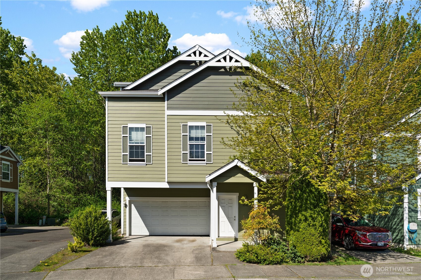 11542 6th Avenue E, Tacoma, WA 98445-8083