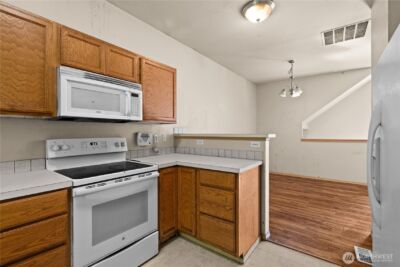11542 6th Avenue E, Tacoma, WA 98445-8083 - Photo 14