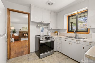2426 S 142nd Street , SeaTac, WA 98168 - Photo 16