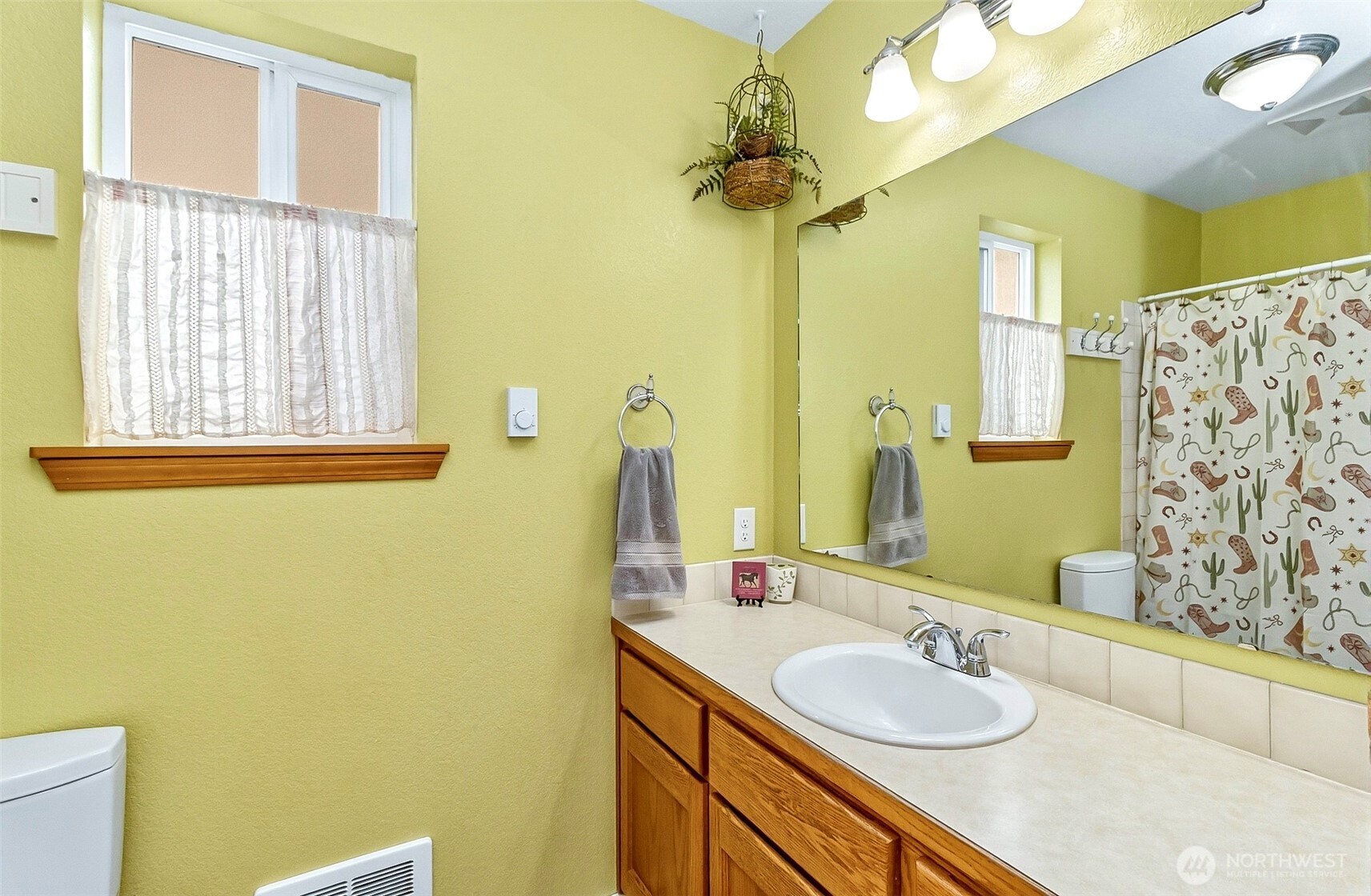 20913 67th Drive NE, Arlington, WA 98223