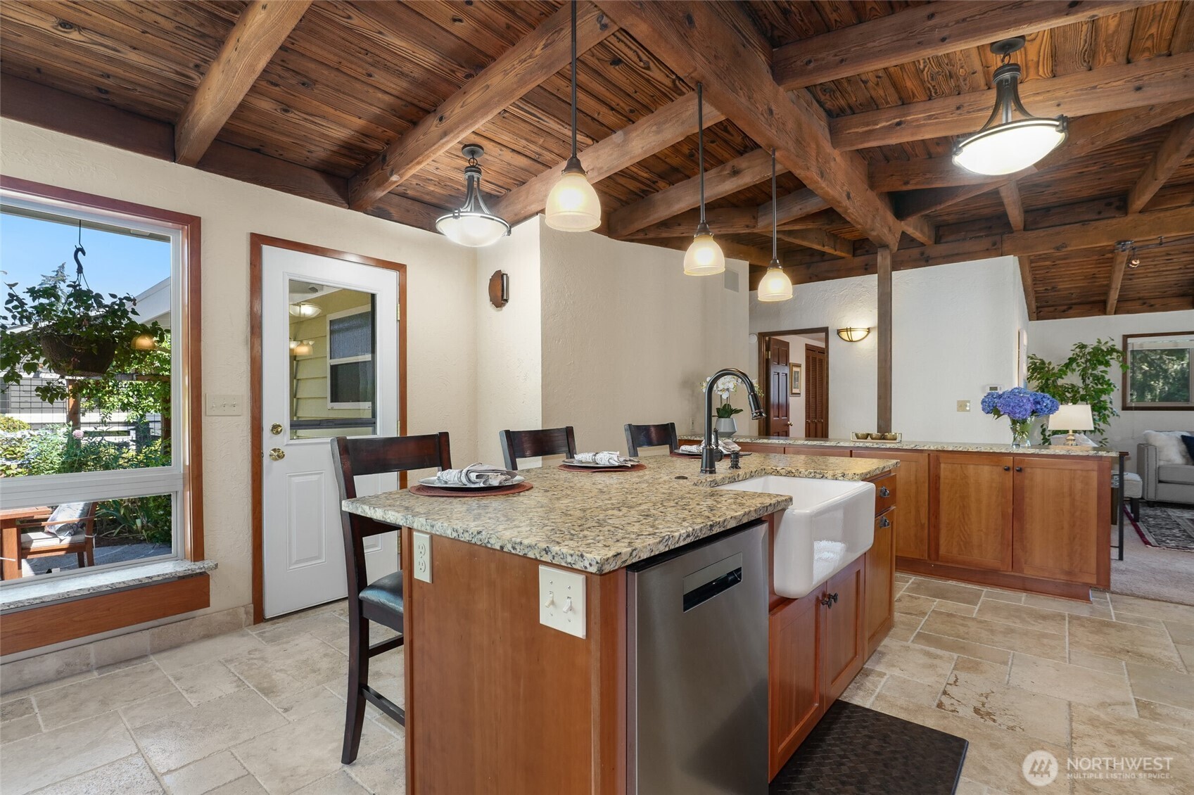 336 N 160th Street , Shoreline, WA 98133