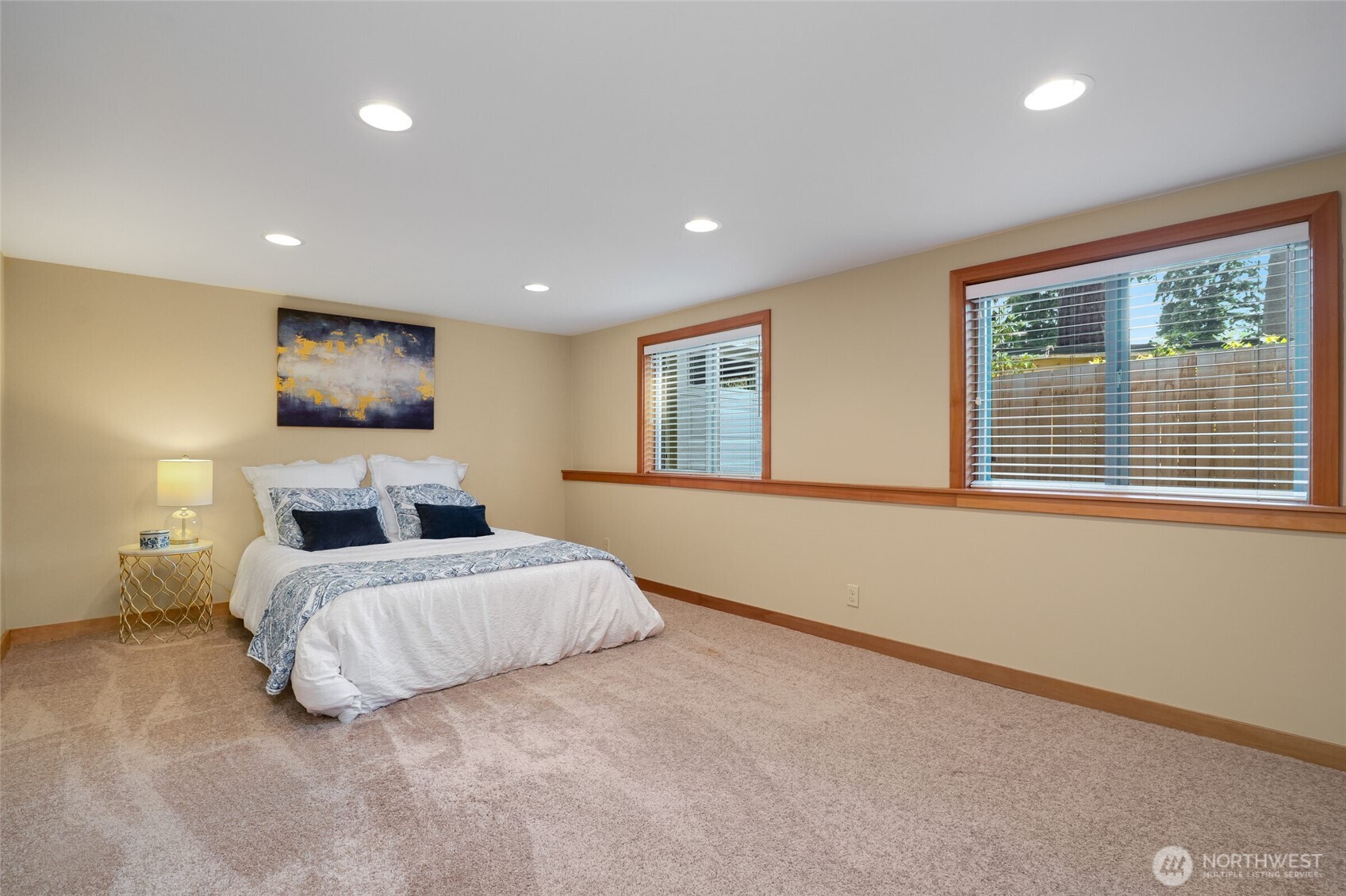 336 N 160th Street , Shoreline, WA 98133