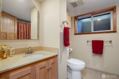 336 N 160th Street , Shoreline, WA 98133 - Photo 21