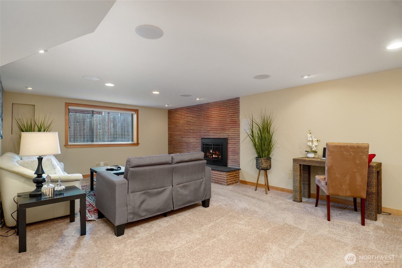 336 N 160th Street , Shoreline, WA 98133