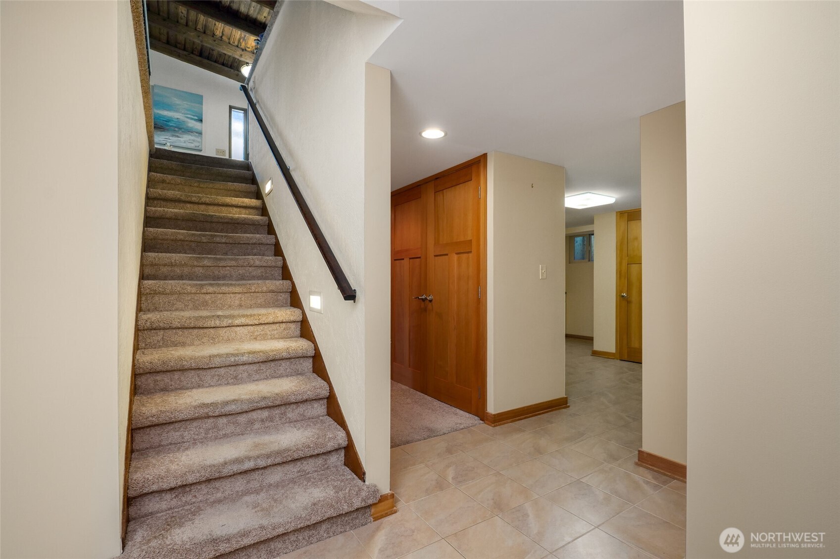 336 N 160th Street , Shoreline, WA 98133