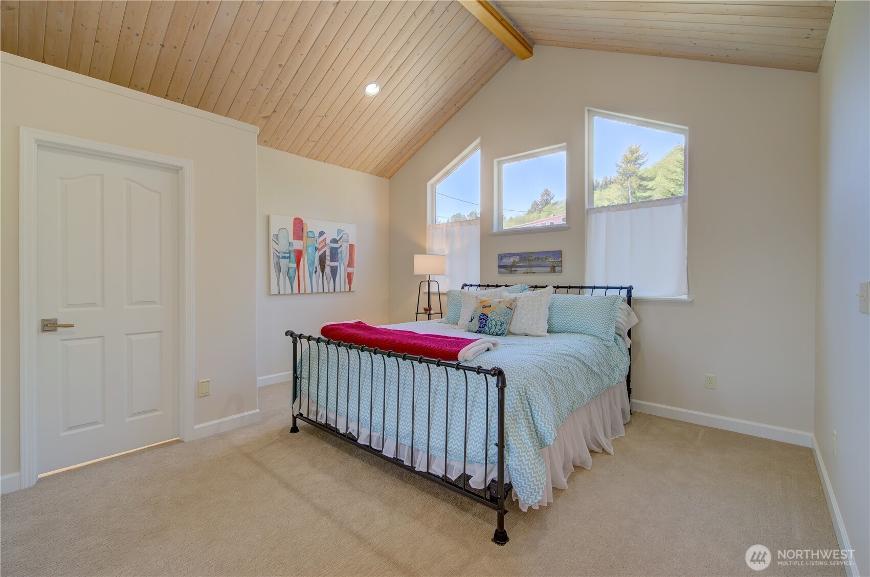 194 SW Robert Gray Drive , Ilwaco, WA 98624