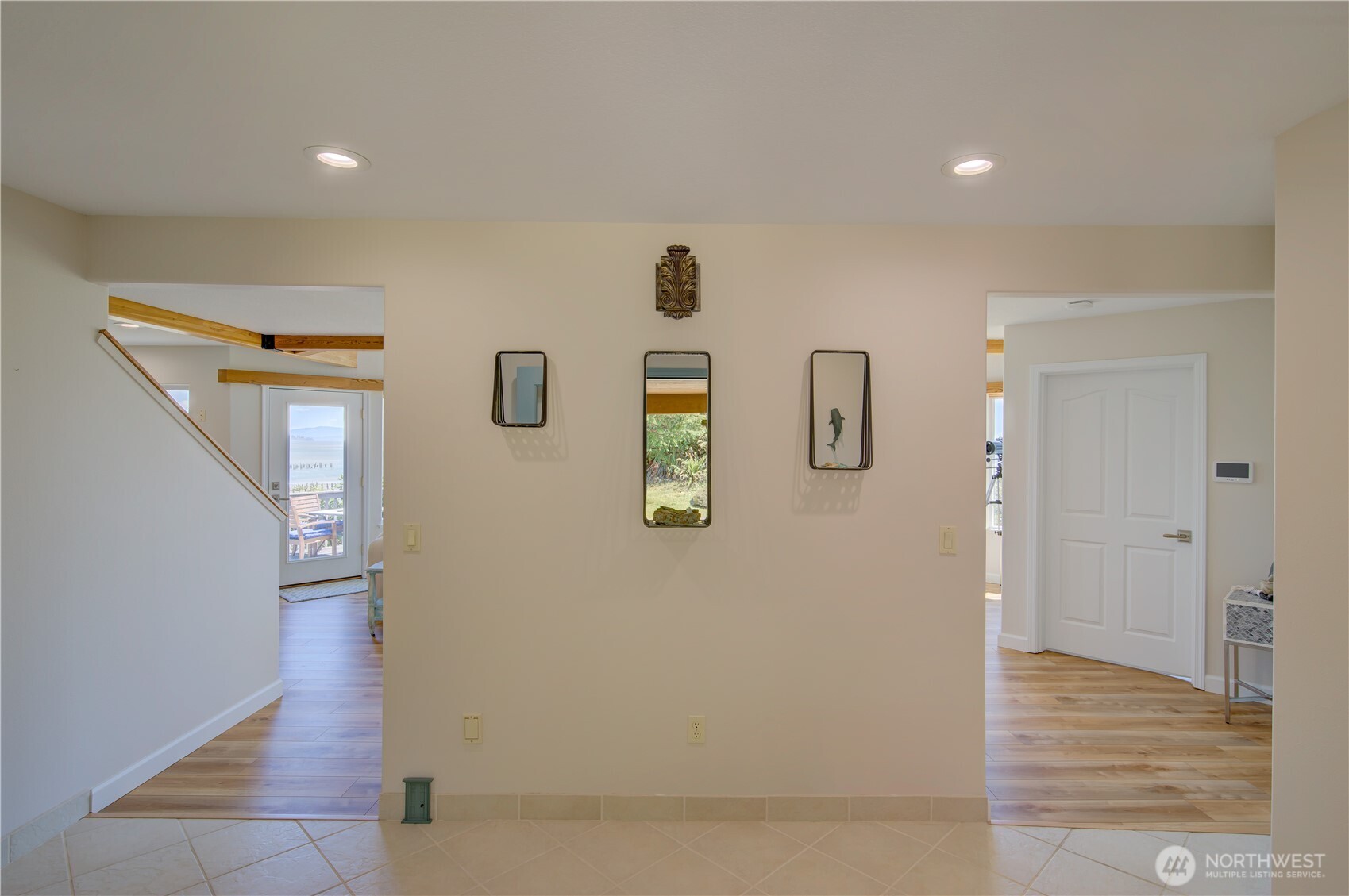 194 SW Robert Gray Drive , Ilwaco, WA 98624