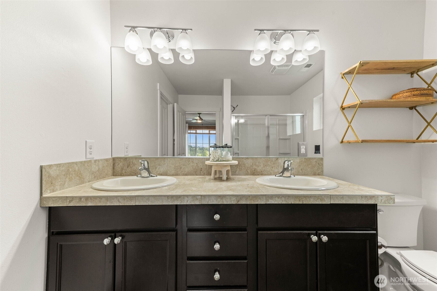 6717 Birdseye Ave NE, Lacey, WA 98516