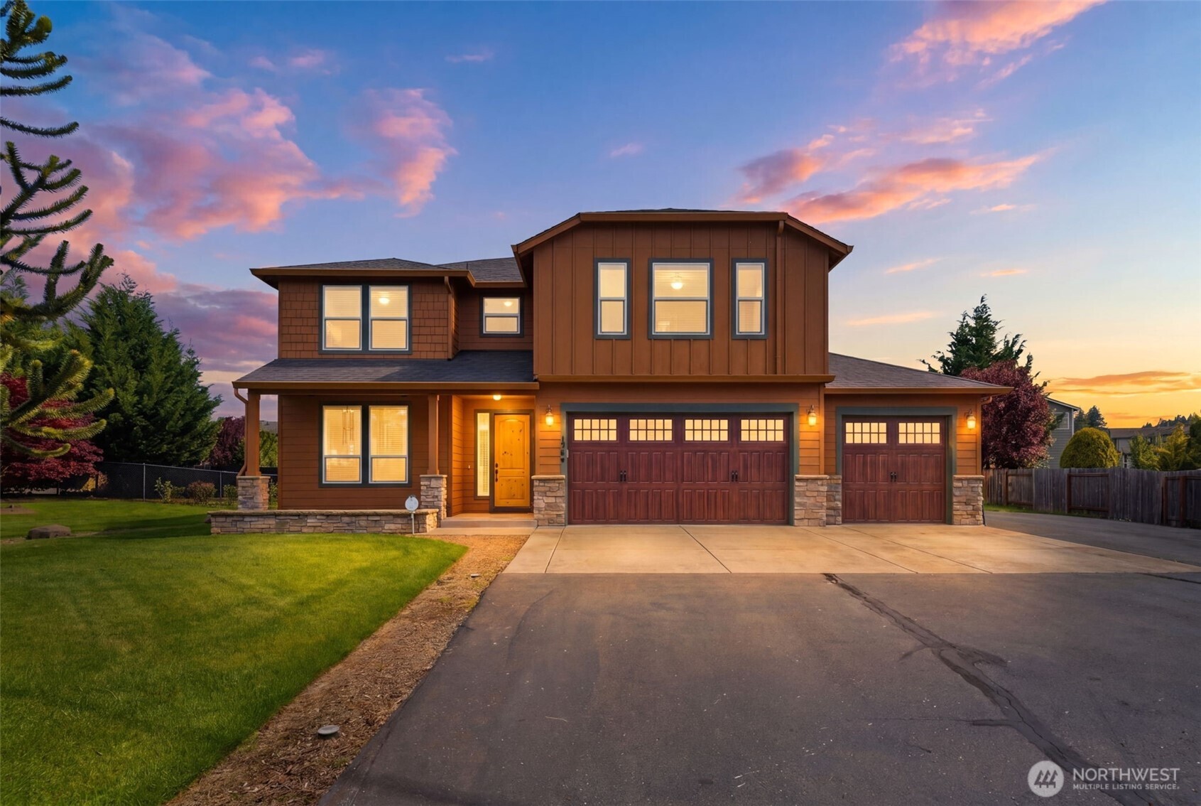 1506 NW 339TH Street , La Center, WA 98629
