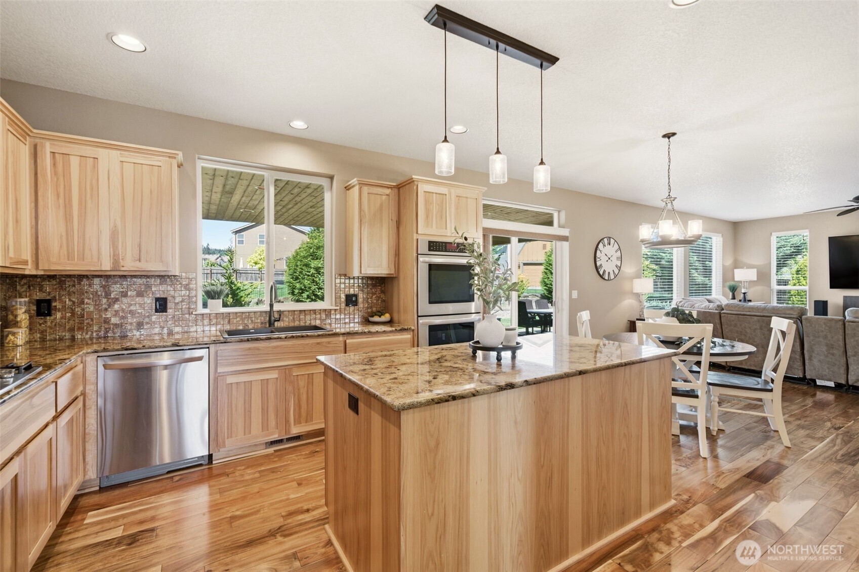 1506 NW 339TH Street , La Center, WA 98629
