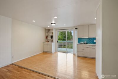 16610 SE 24th Street , Bellevue, WA 98008 - Photo 12