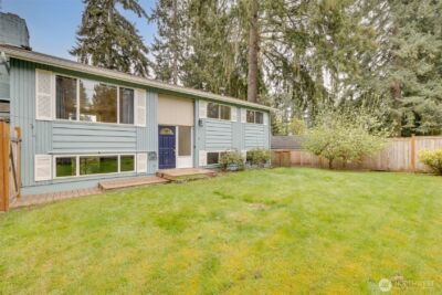 16610 SE 24th Street , Bellevue, WA 98008 - Photo 2