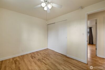 16610 SE 24th Street , Bellevue, WA 98008 - Photo 22
