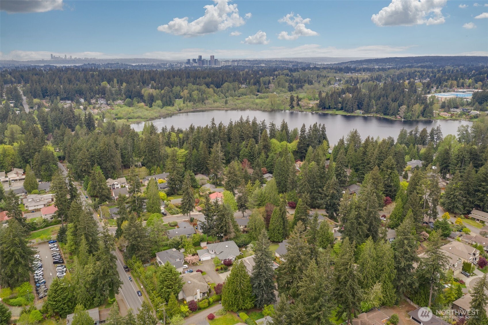 16610 SE 24th Street , Bellevue, WA 98008