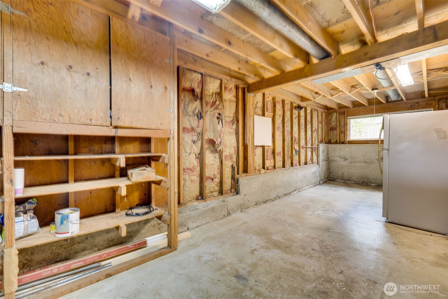 16610 SE 24th Street , Bellevue, WA 98008