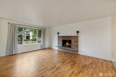 16610 SE 24th Street , Bellevue, WA 98008 - Photo 10