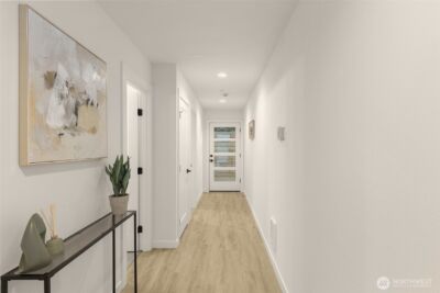 4420 Midvale Avenue N, Seattle, WA 98103 - Photo 3