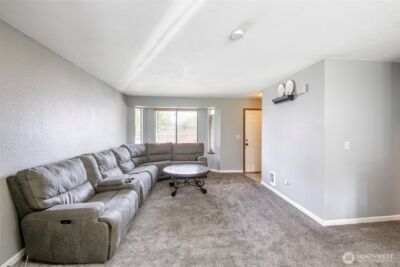 5814 37th Street SE, Auburn, WA 98092 - Photo 3
