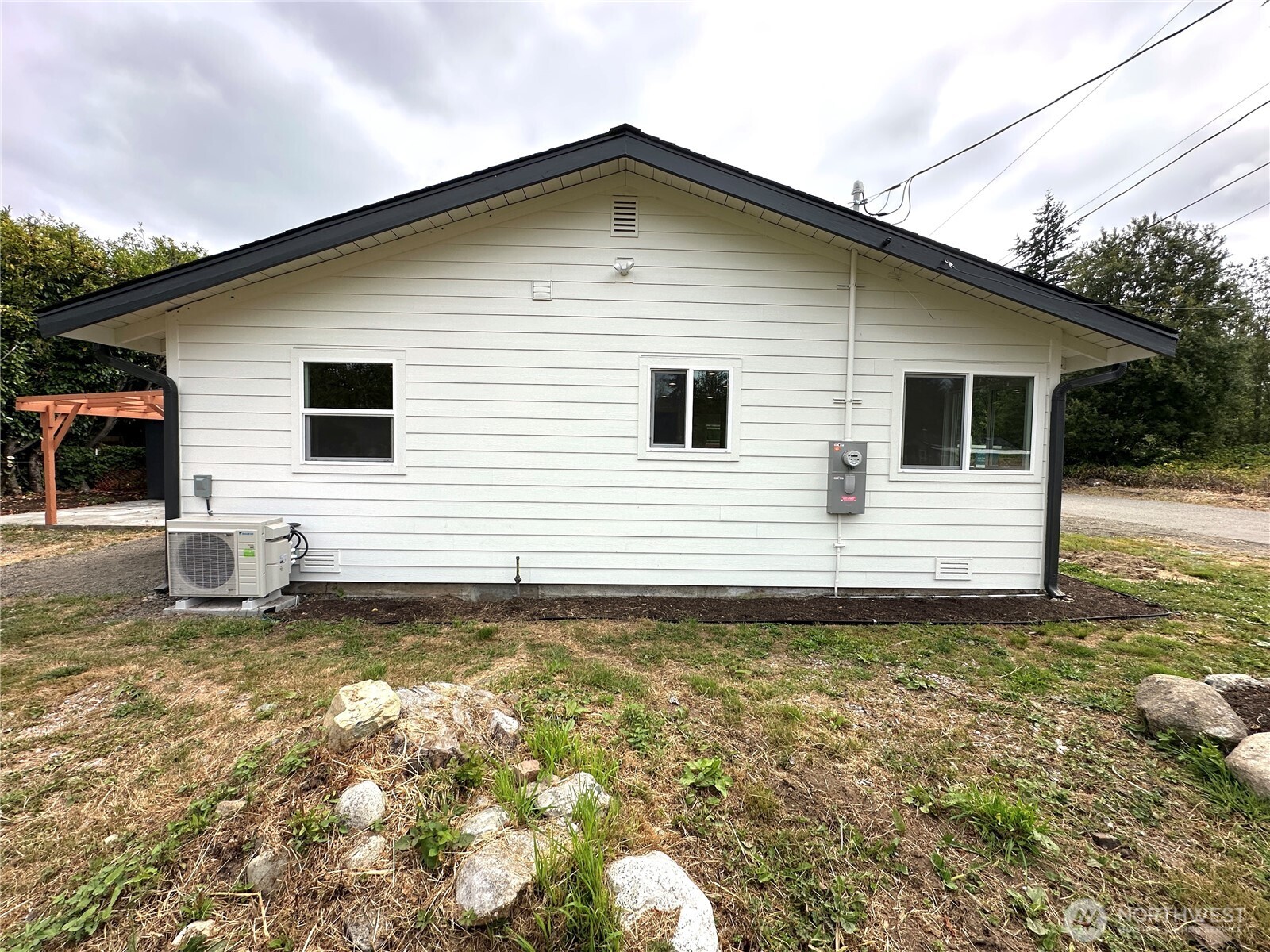 1743 SE Crawford Road , Port Orchard, WA 98366