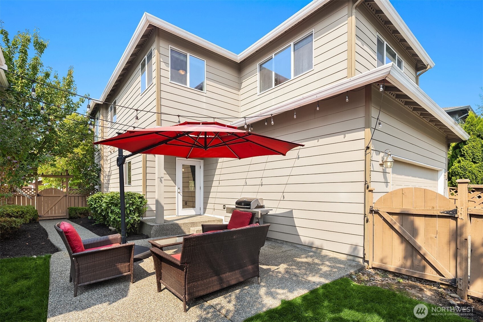6522 W Crest View Loop SE, Snoqualmie, WA 98065