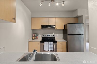 2818 Grand Avenue #B401, Everett, WA 98201 - Photo 10