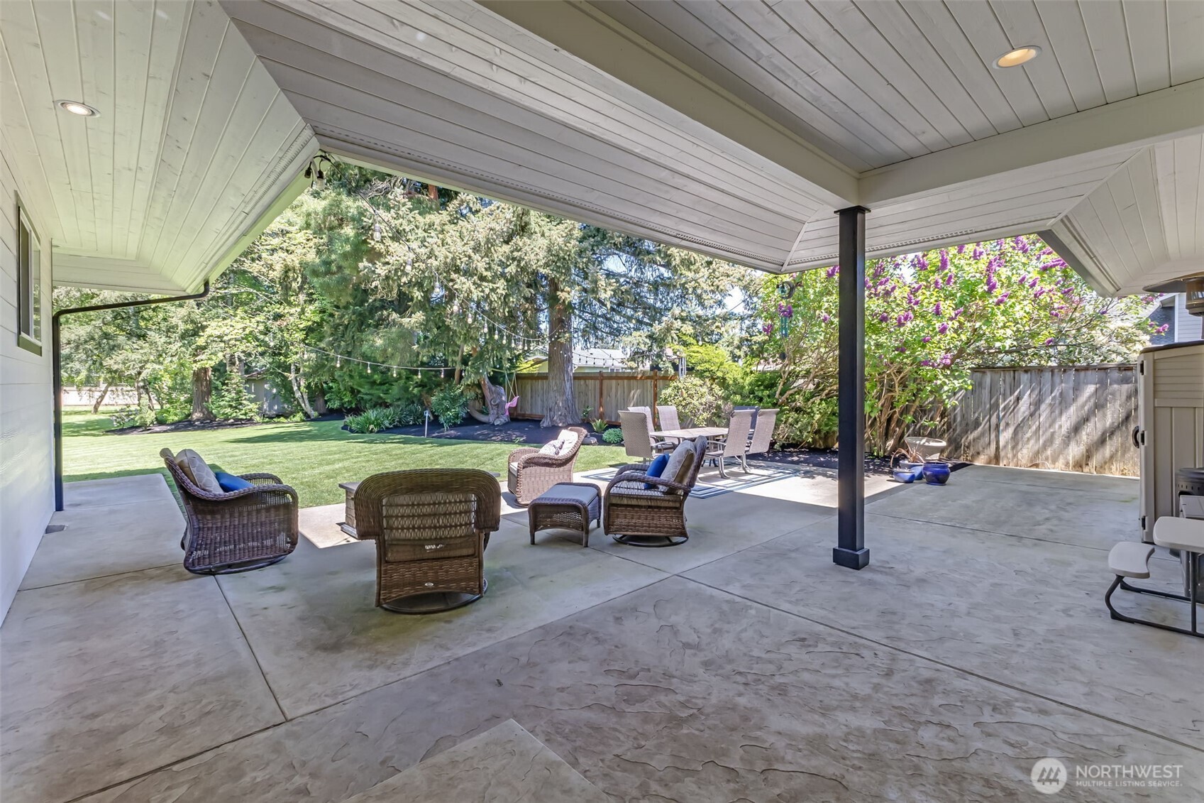 1913 3rd Avenue NW, Puyallup, WA 98371