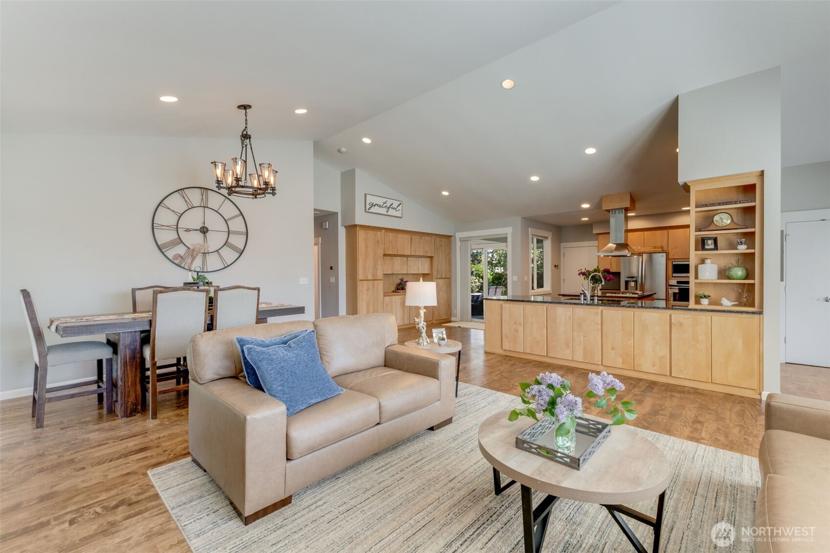 1913 3rd Avenue NW, Puyallup, WA 98371