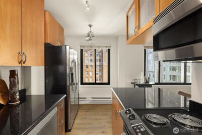 1105 Spring Street #1112, Seattle, WA 98104 - Photo 12