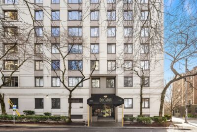 1105 Spring Street #1112, Seattle, WA 98104 - Photo 2