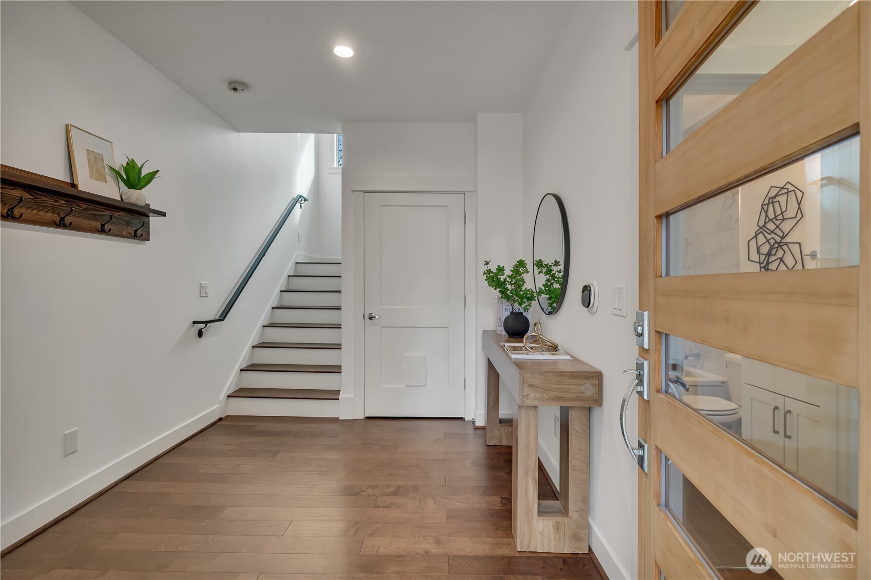 5942 21st Avenue SW, Seattle, WA 98106