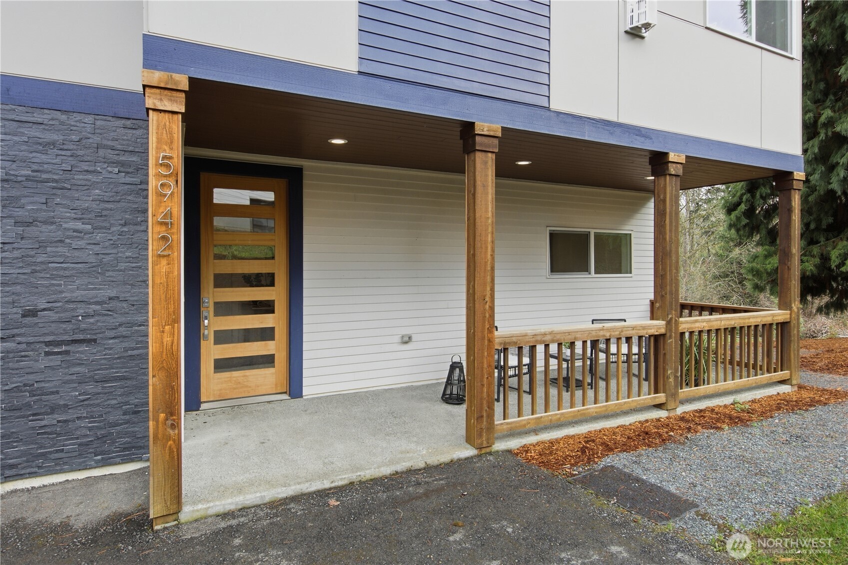 5942 21st Avenue SW, Seattle, WA 98106
