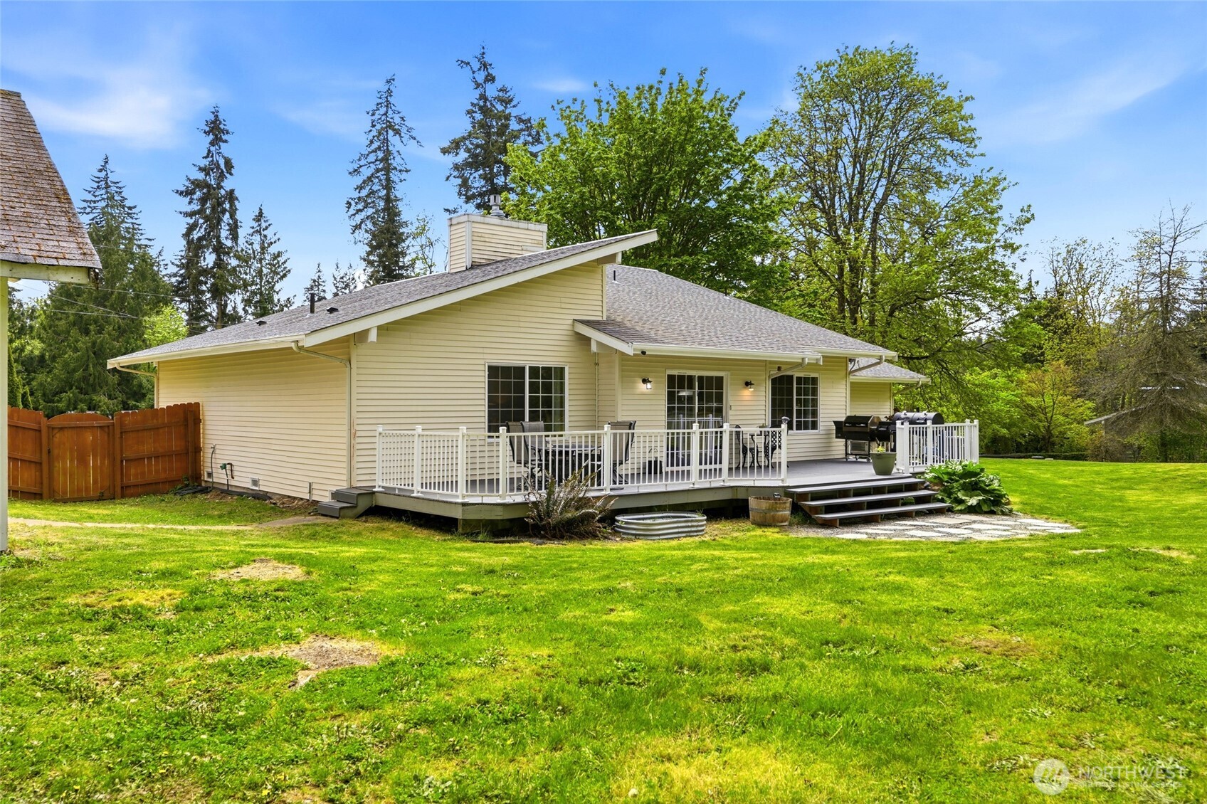 135 Hosanna Way , Camano Island, WA 98282