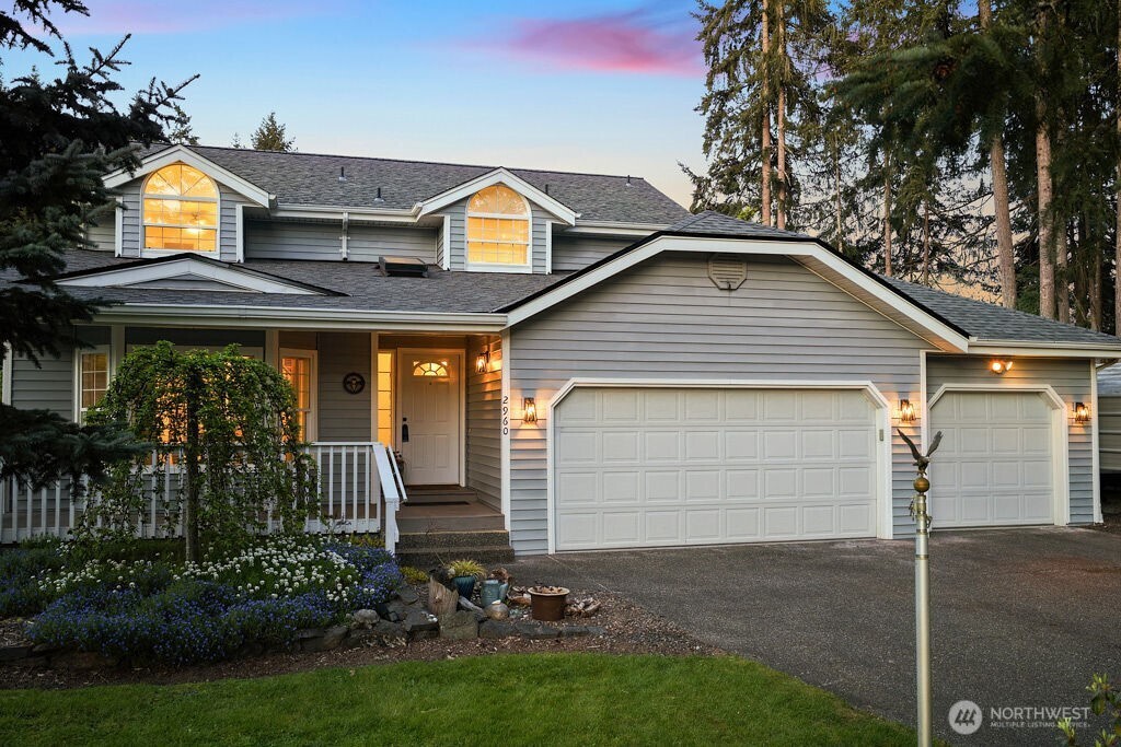 2960 NW North Star Drive , Silverdale, WA 98383-5601