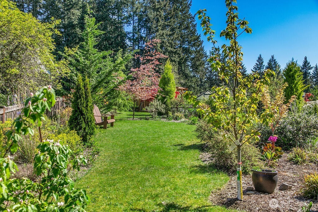 2960 NW North Star Drive , Silverdale, WA 98383-5601