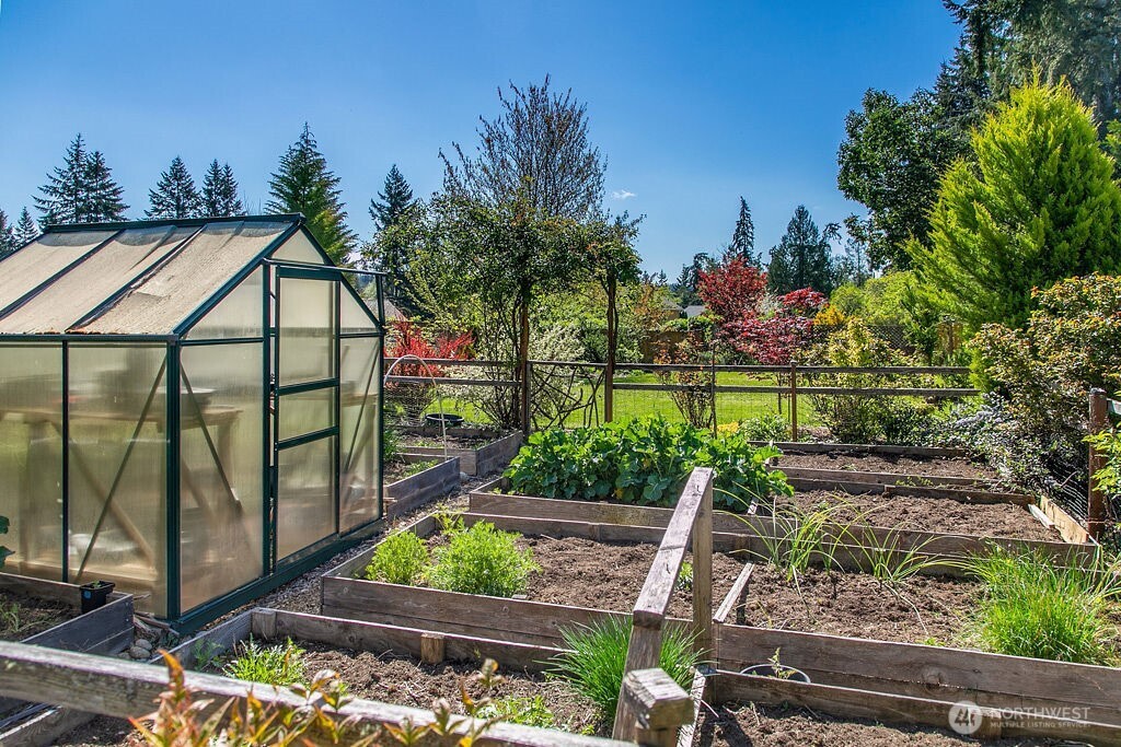 2960 NW North Star Drive , Silverdale, WA 98383-5601