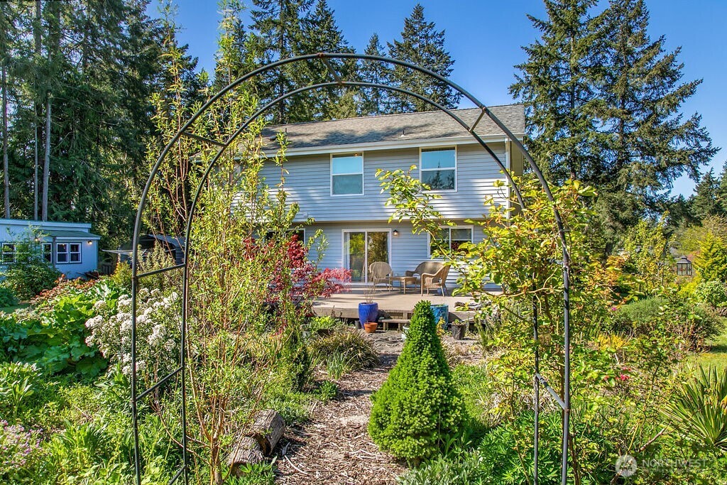 2960 NW North Star Drive , Silverdale, WA 98383-5601