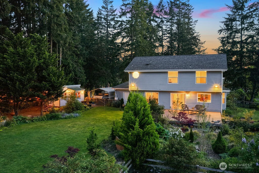 2960 NW North Star Drive , Silverdale, WA 98383-5601