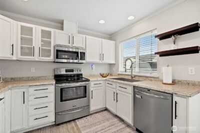 20218 81st Avenue Ct E, Spanaway, WA 98387 - Photo 9