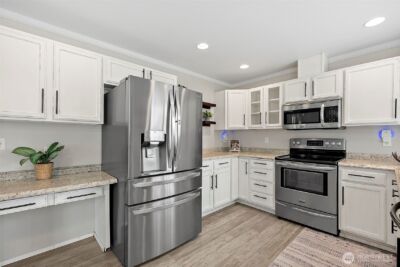 20218 81st Avenue Ct E, Spanaway, WA 98387 - Photo 10