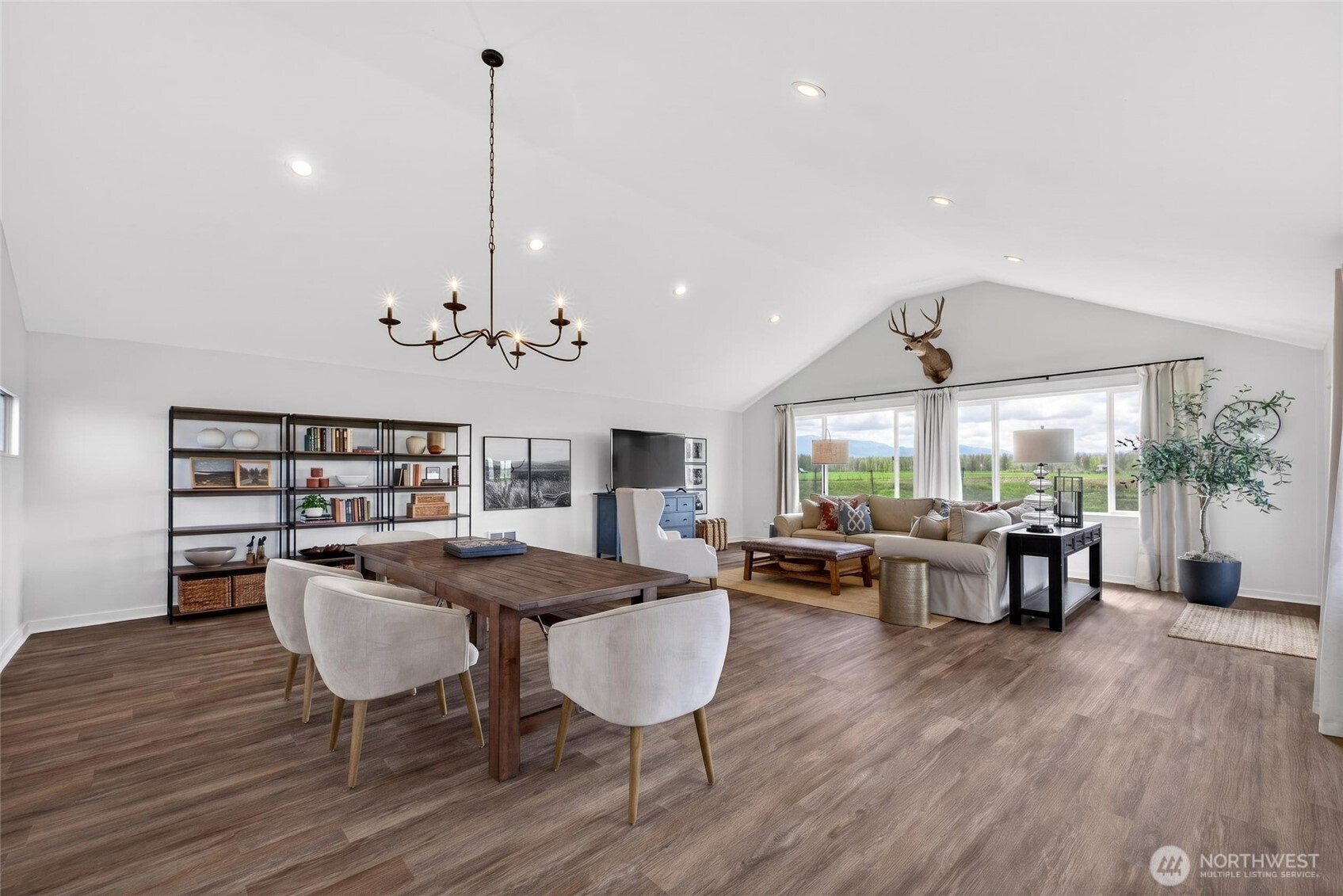 26518 Sumner Buckley Highway E , Buckley, WA 98321