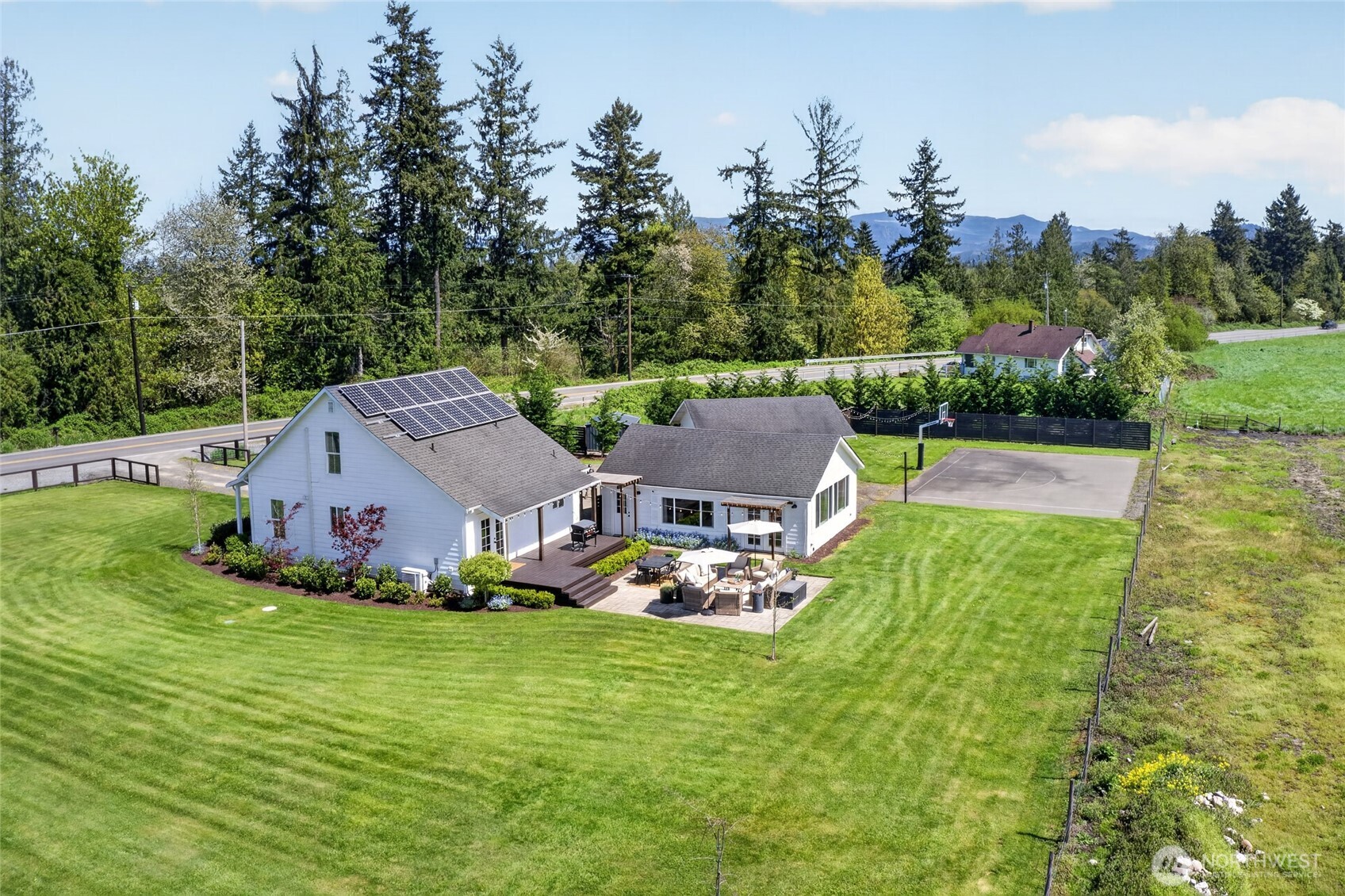 26518 Sumner Buckley Highway E , Buckley, WA 98321