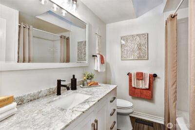 8824 NE 189th Place , Bothell, WA 98011 - Photo 22