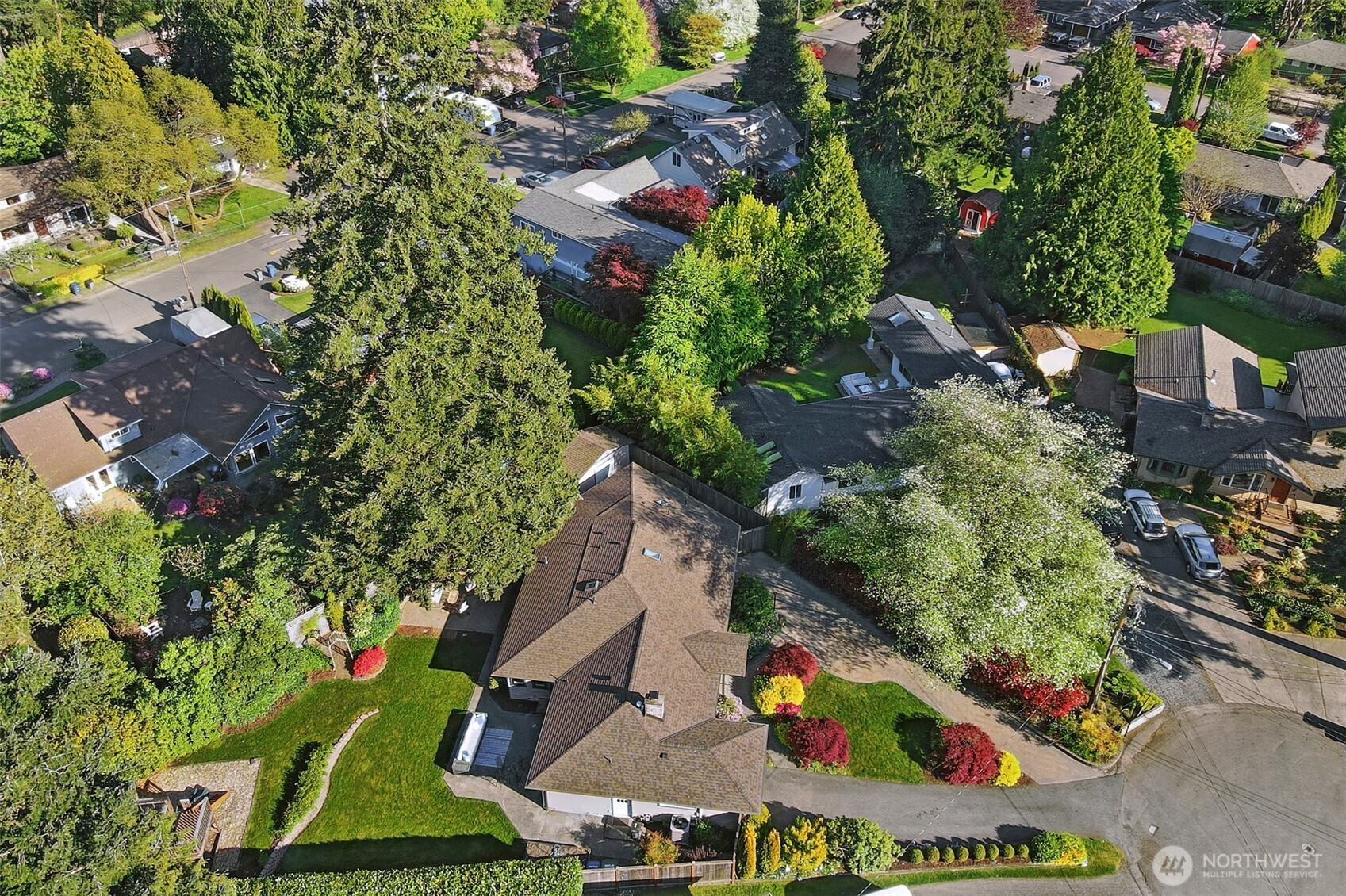 8824 NE 189th Place , Bothell, WA 98011