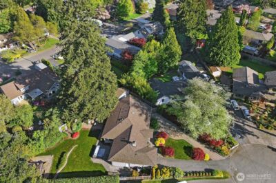 8824 NE 189th Place , Bothell, WA 98011 - Photo 28