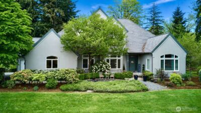 18248 240th Ave SE , Maple Valley, WA 98038
