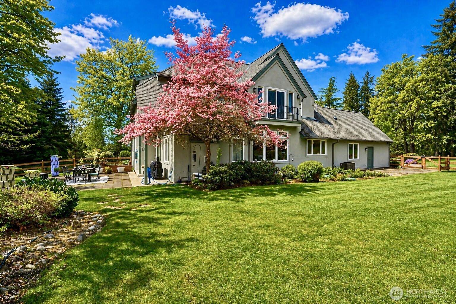 18248 240th Ave SE , Maple Valley, WA 98038