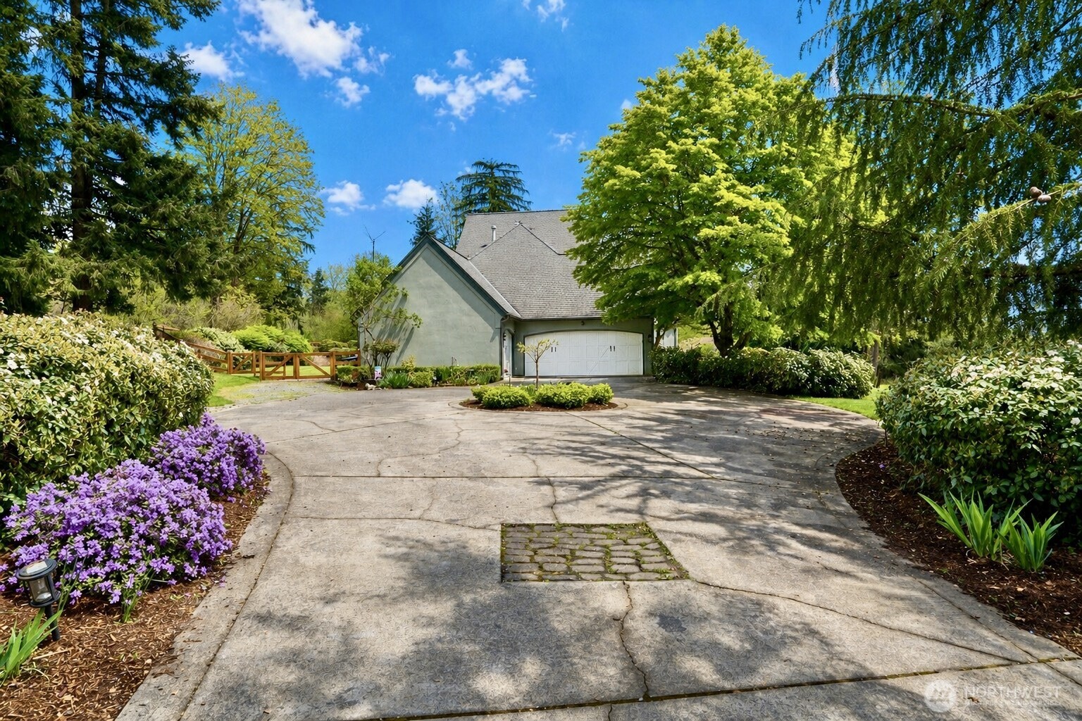 18248 240th Ave SE , Maple Valley, WA 98038